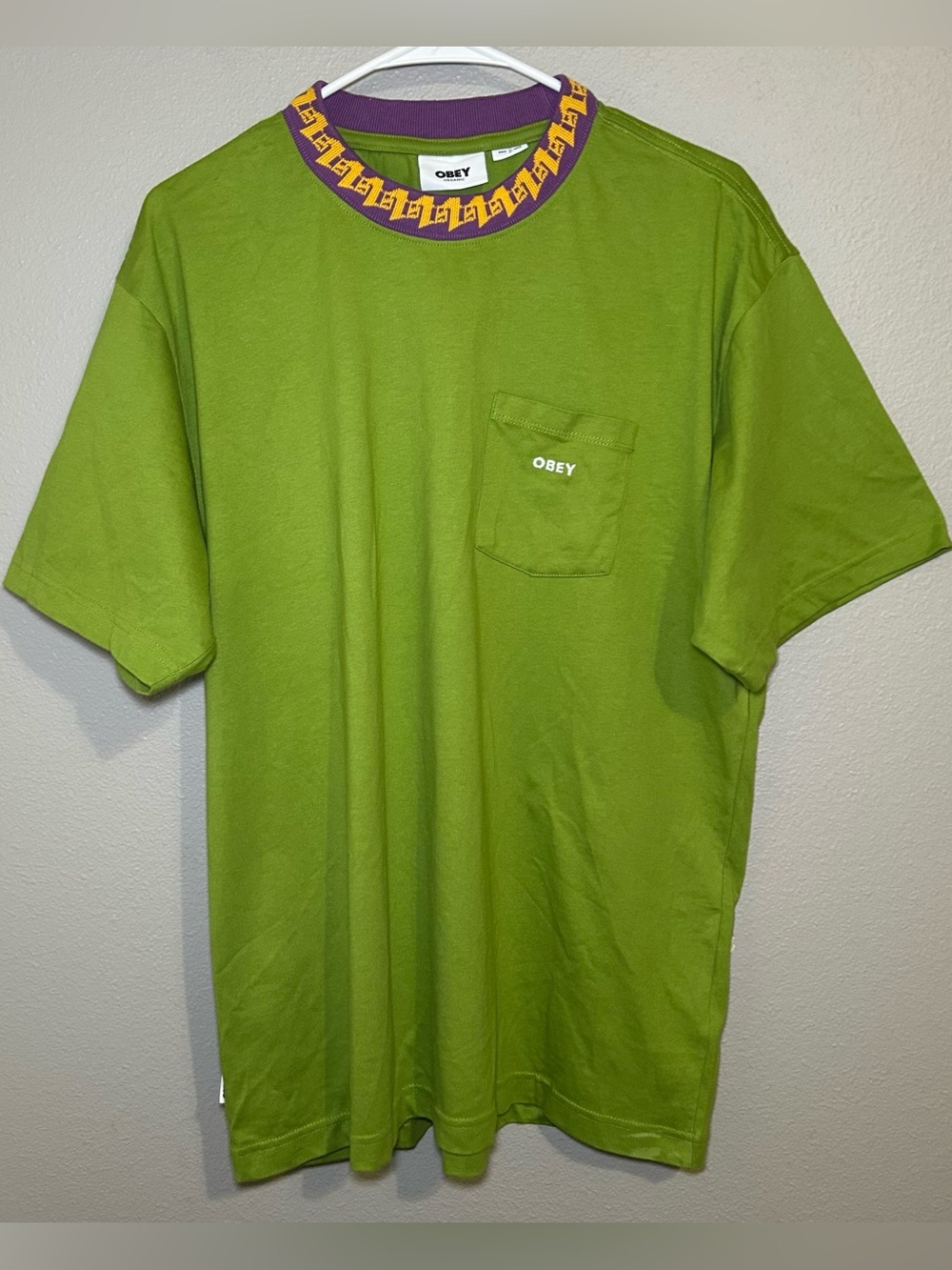 OBEY Green Organic Cotton Crewneck Short Sleeve Pocket T Shirt Men’s Size Large - Picture 2 of 12